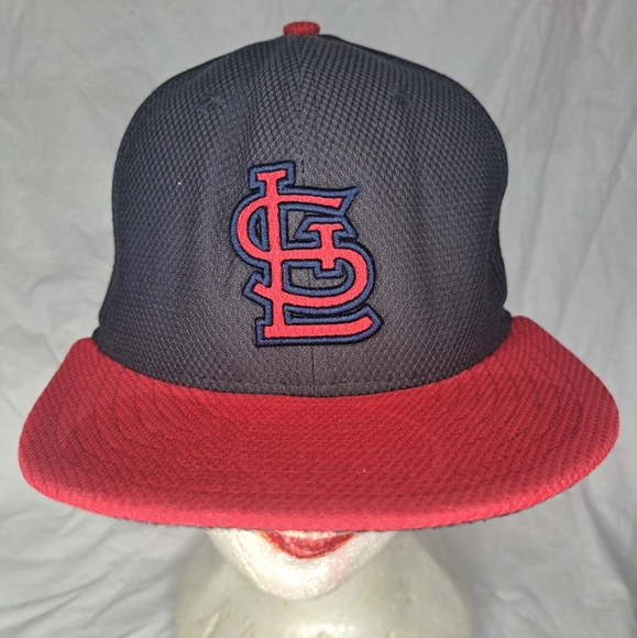 St.Louis Cardinals Cap Size 7-1/8 Fitted Authentic Collection MLB Baseball - Picture 1 of 7